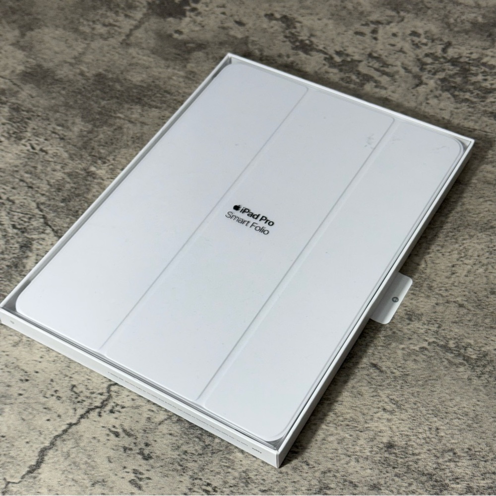 New Apple iPad Pro Smart Folio Case White